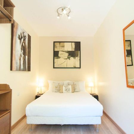 Elegant Apt W/2 Terraces/Mins To Beach & Shops Antibes Exteriör bild