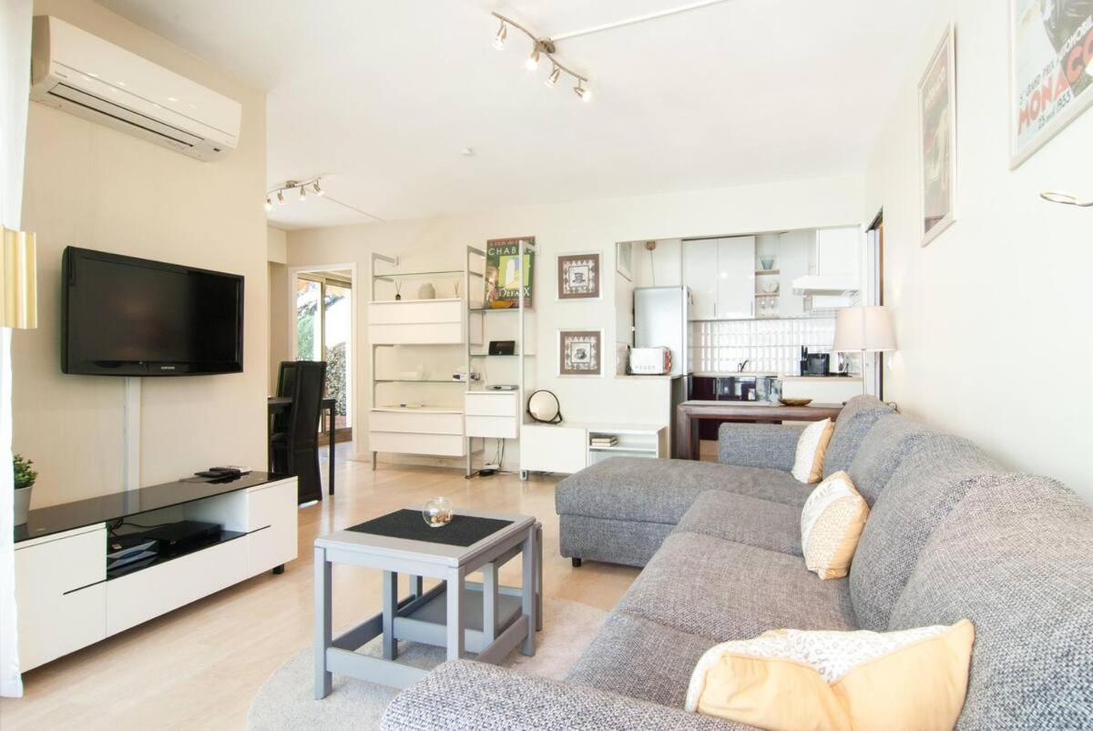 Elegant Apt W/2 Terraces/Mins To Beach & Shops Antibes Exteriör bild